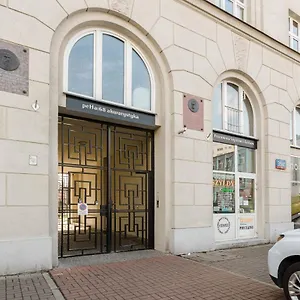 Chill Ogrodowa , Warszawa Polska