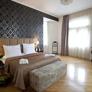 Deminka Palace 4*, Praga Czechy