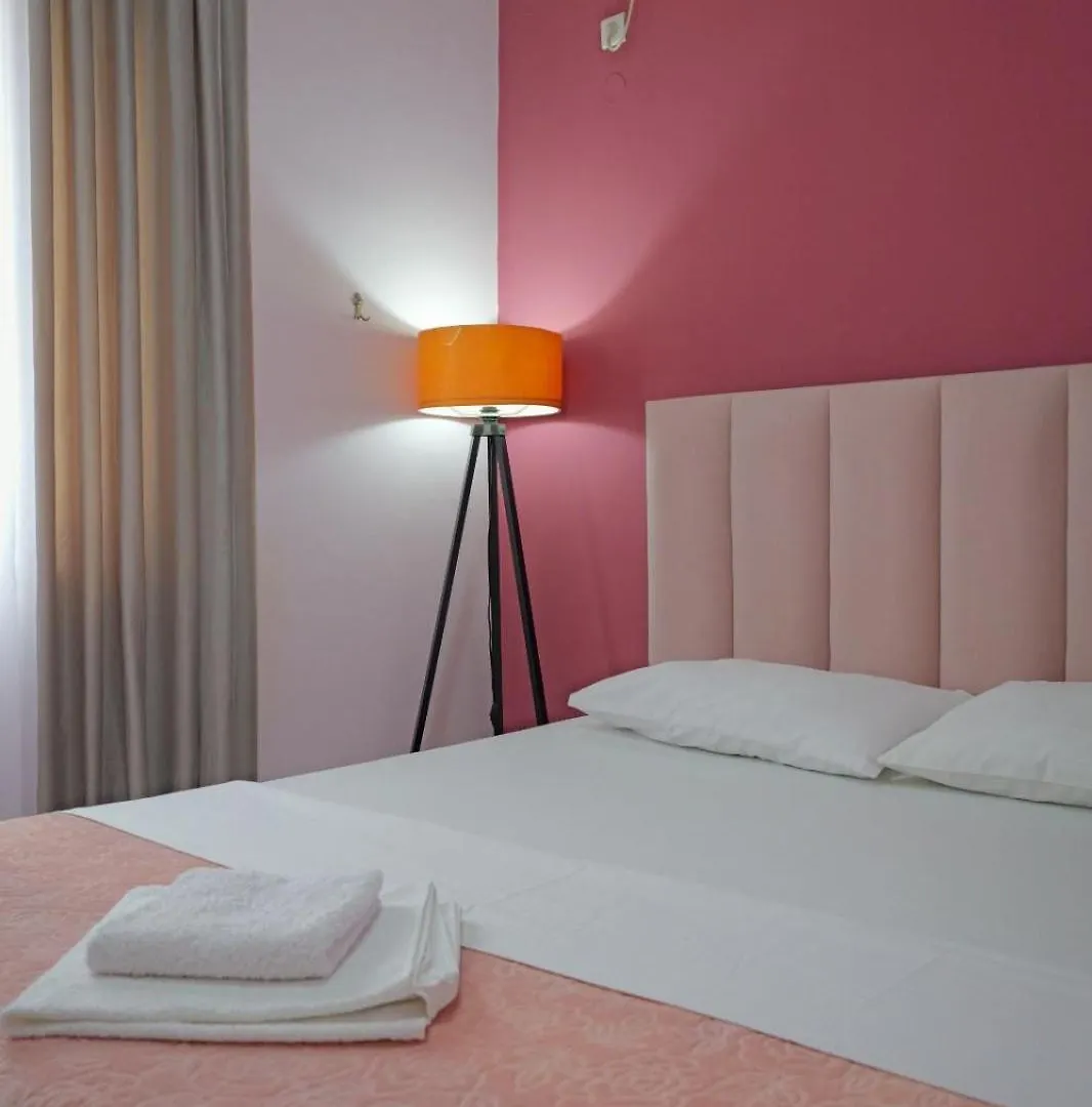 Apartament Hotel Eden Saranda Albania